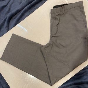 Banana Republic men’s standard dress pants 38/32 NWT